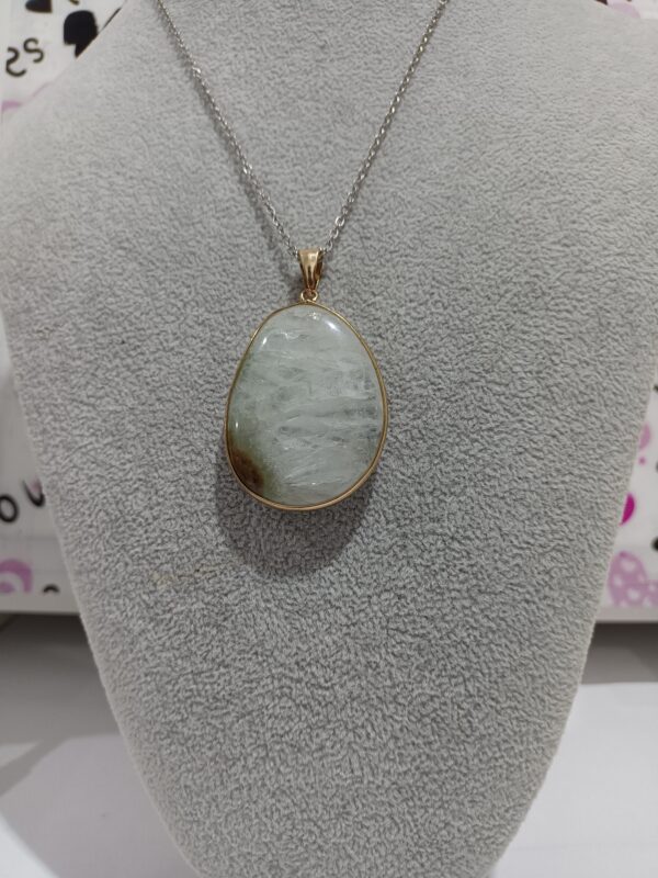 Collar